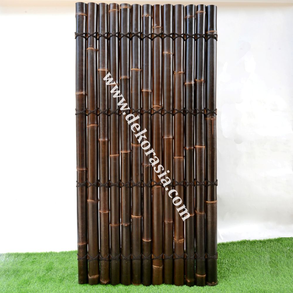 High Quality Black Bamboo Half Bamboo Panels, Bamboo Screen A sturdy black bamboo garden fence - Image 1